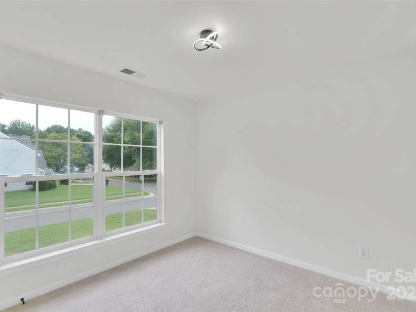 126 Matlen Drive, Mooresville, NC 28117.  MLS# CAR4279394, YatesRealty ID 32130. 