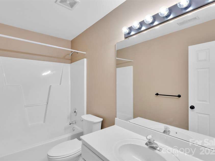 126 Matlen Drive, Mooresville, NC 28117.  MLS# CAR4279394, YatesRealty ID 32130. 