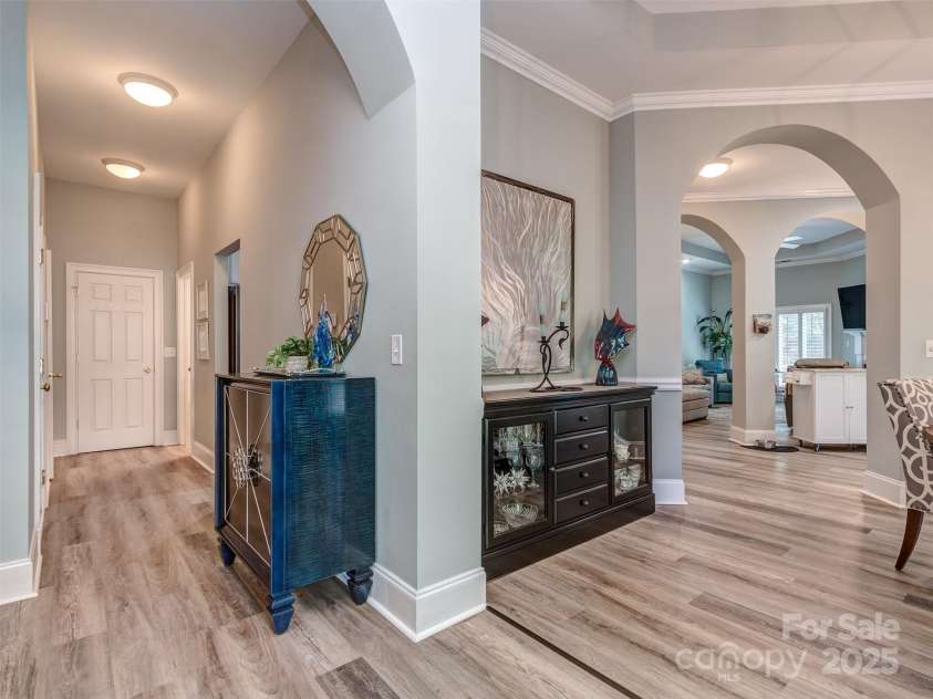 17709 Sedona Way, Cornelius, NC 28031.  MLS# CAR4274595, YatesRealty ID 32132. The Entry Hall Welcomes you in to this Spectacular Home!