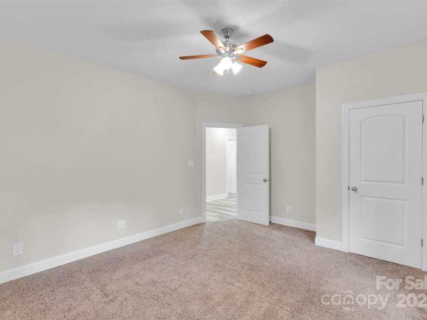 313 Maine Avenue, Bessemer City, NC 28016.  MLS# CAR4283969, YatesRealty ID 32133. 
