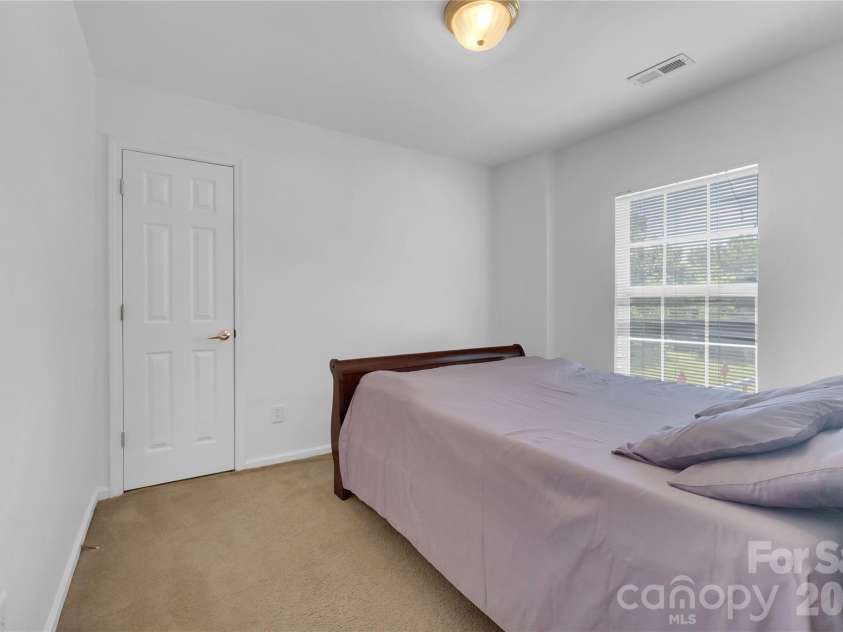 12009 Silvercrest Drive, Charlotte, NC 28215.  MLS# CAR4396189, YatesRealty ID 32135. 