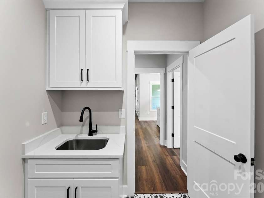 153 Reading Street, York, SC 29745.  MLS# CAR4395435, YatesRealty ID 32136. 