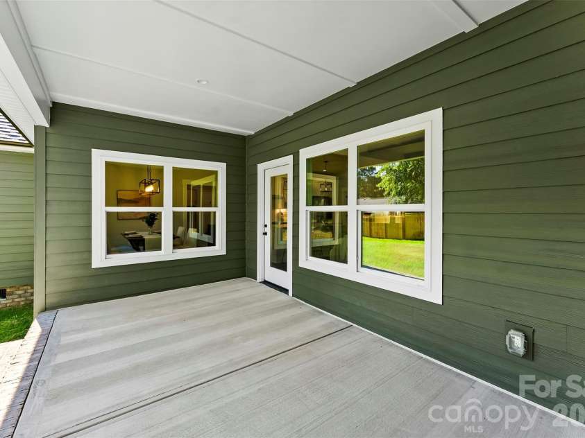 153 Reading Street, York, SC 29745.  MLS# CAR4395435, YatesRealty ID 32136. 