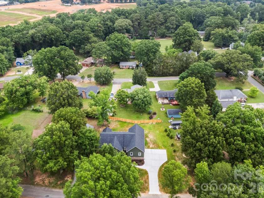153 Reading Street, York, SC 29745.  MLS# CAR4395435, YatesRealty ID 32136. 