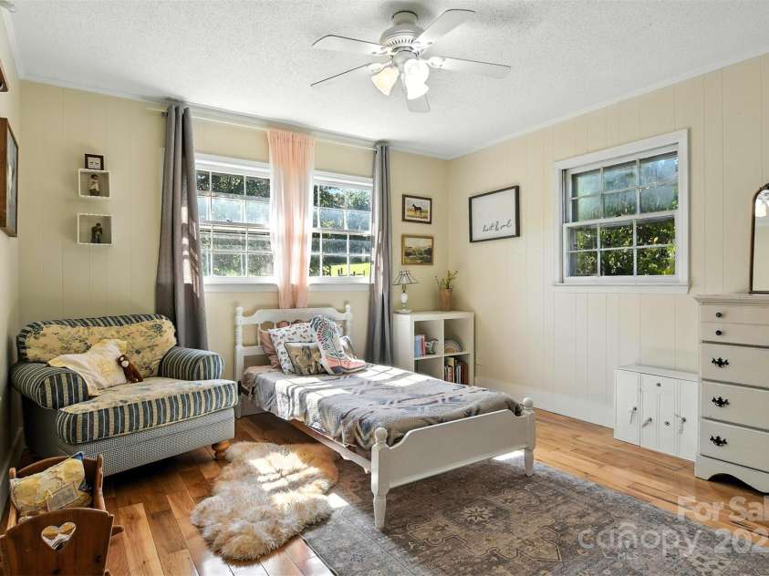 149 Liz Drive, Statesville, NC 28625.  MLS# CAR4289464, YatesRealty ID 32137. 