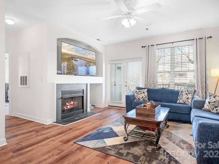 18605 Ruffner Drive, Cornelius, NC 28031.  MLS# CAR4330477, YatesRealty ID 32138. 