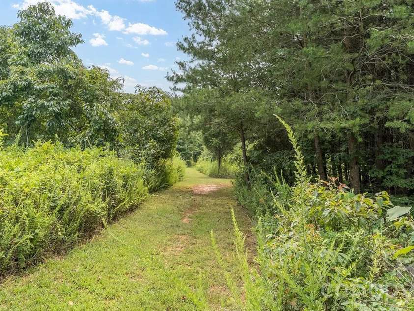 4220 Mount Beulah Road, Maiden, NC 28650.  MLS# CAR4392480, YatesRealty ID 32138. 