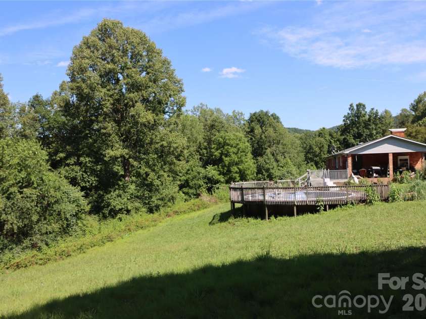 3232 Kingview Place, Lenoir, NC 28645.  MLS# CAR4396320, YatesRealty ID 32139. 