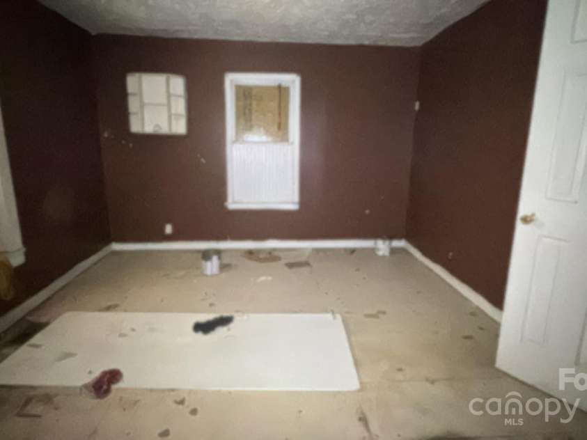 509 School Street, Fayetteville, NC 28301.  MLS# CAR4240429, YatesRealty ID 3214. 