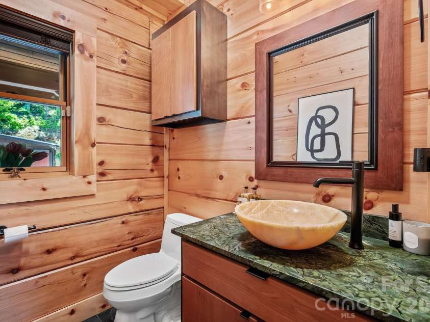 745 Mossy Oak Trail, Nebo, NC 28761.  MLS# CAR4396090, YatesRealty ID 32142. 