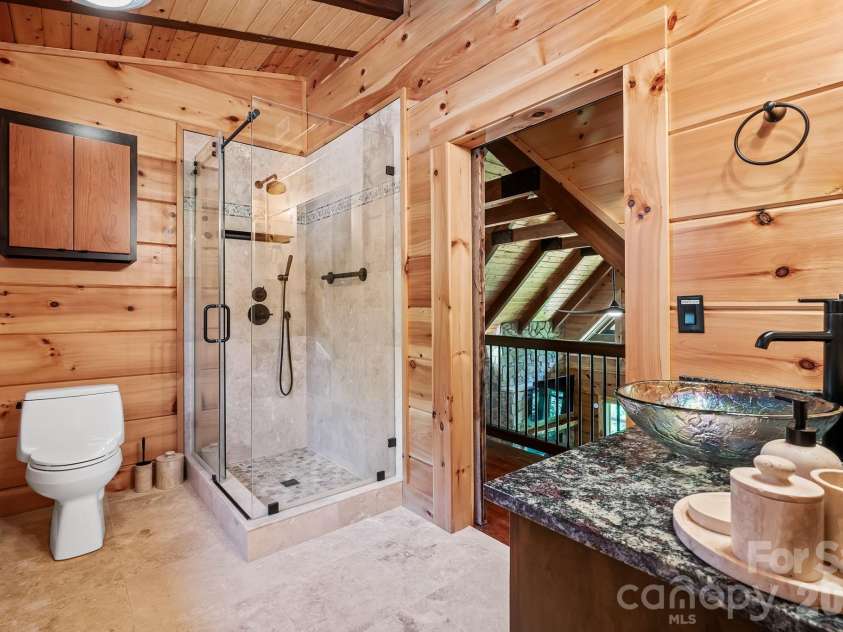 745 Mossy Oak Trail, Nebo, NC 28761.  MLS# CAR4396090, YatesRealty ID 32142. 