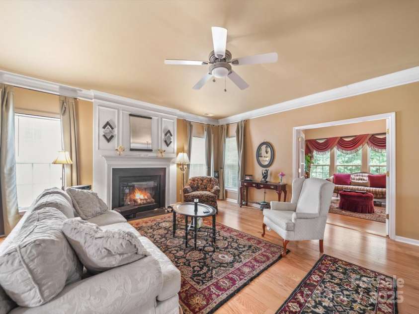 9002 Fenwick Drive, Indian Trail, NC 28079.  MLS# CAR4287627, YatesRealty ID 32142. Living Room