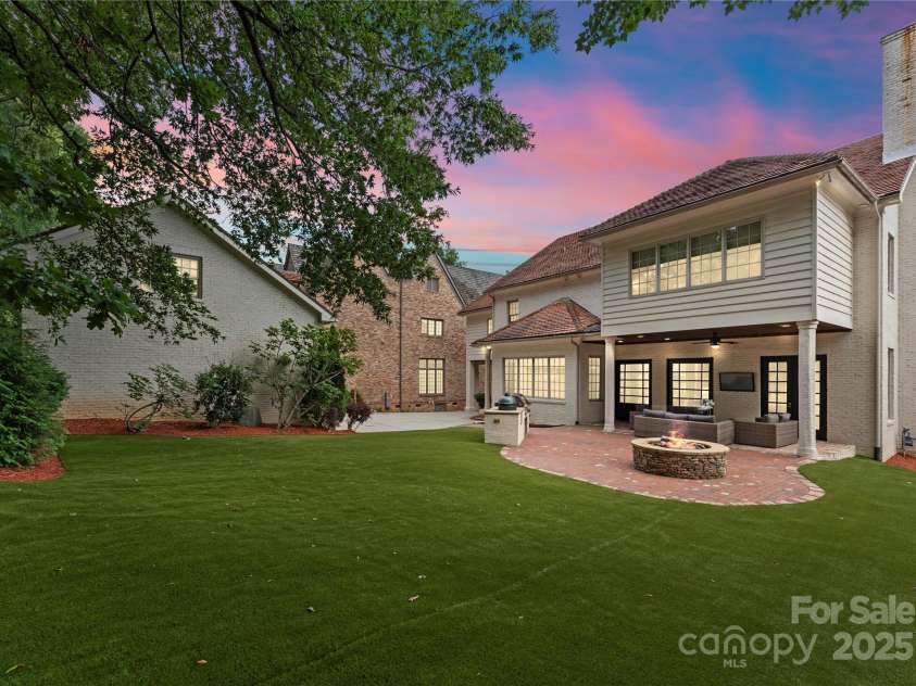 4023 Alexandra Alley Drive, Charlotte, NC 28210.  MLS# CAR4273206, YatesRealty ID 32143. 