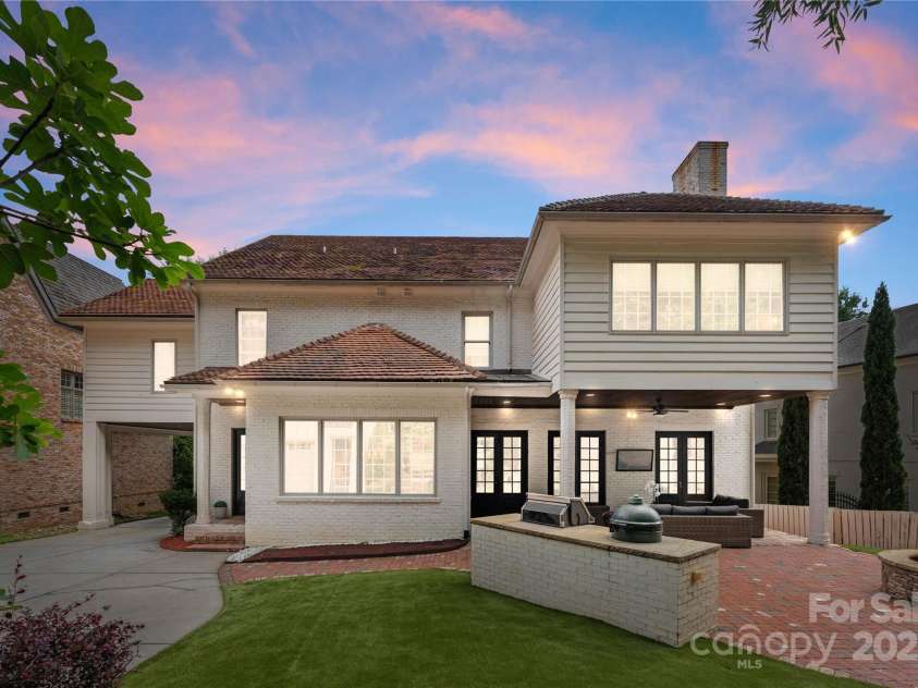 4023 Alexandra Alley Drive, Charlotte, NC 28210.  MLS# CAR4273206, YatesRealty ID 32143. 