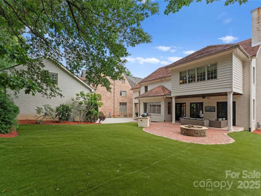 4023 Alexandra Alley Drive, Charlotte, NC 28210.  MLS# CAR4273206, YatesRealty ID 32143. 