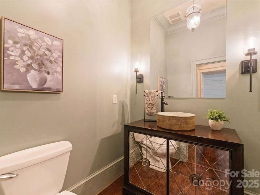 4023 Alexandra Alley Drive, Charlotte, NC 28210.  MLS# CAR4273206, YatesRealty ID 32143. 