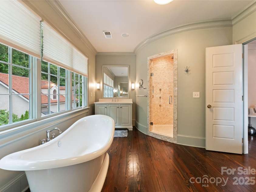 4023 Alexandra Alley Drive, Charlotte, NC 28210.  MLS# CAR4273206, YatesRealty ID 32143. 