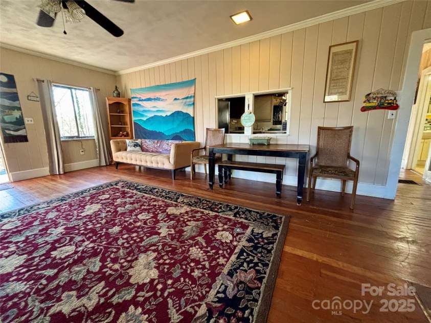 629 Vineyard Road, Tryon, NC 28782.  MLS# CAR4325093, YatesRealty ID 32144. Living Room