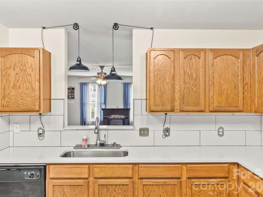 1143 Adirondak Drive, Gastonia, NC 28052.  MLS# CAR4396221, YatesRealty ID 32145. 