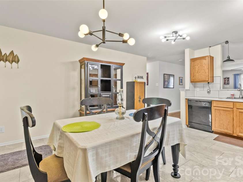 1143 Adirondak Drive, Gastonia, NC 28052.  MLS# CAR4396221, YatesRealty ID 32145. 