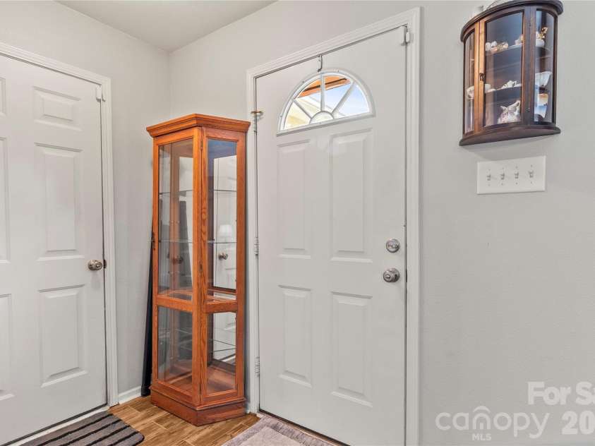1143 Adirondak Drive, Gastonia, NC 28052.  MLS# CAR4396221, YatesRealty ID 32145. 
