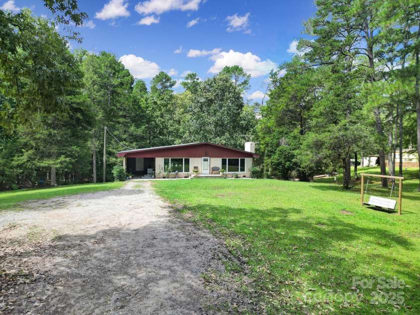 1239 Carlisle White Road, Chester, SC 29706.  MLS# CAR4291518, YatesRealty ID 32145. 