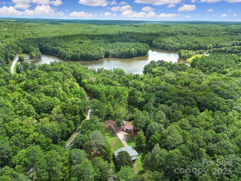 1239 Carlisle White Road, Chester, SC 29706.  MLS# CAR4291518, YatesRealty ID 32145. 