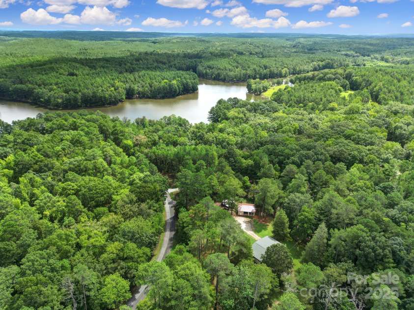 1239 Carlisle White Road, Chester, SC 29706.  MLS# CAR4291518, YatesRealty ID 32145. 