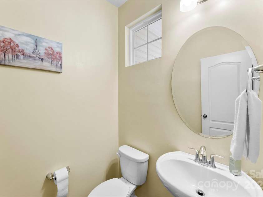 7424 Calhoun Falls Drive, Rock Hill, SC 29732.  MLS# CAR4290597, YatesRealty ID 32146. 