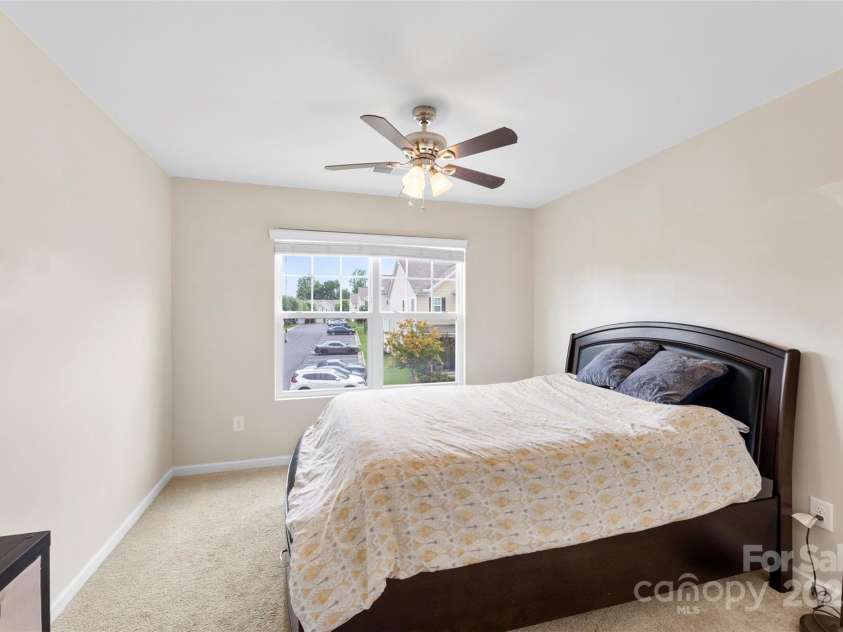 7424 Calhoun Falls Drive, Rock Hill, SC 29732.  MLS# CAR4290597, YatesRealty ID 32146. 