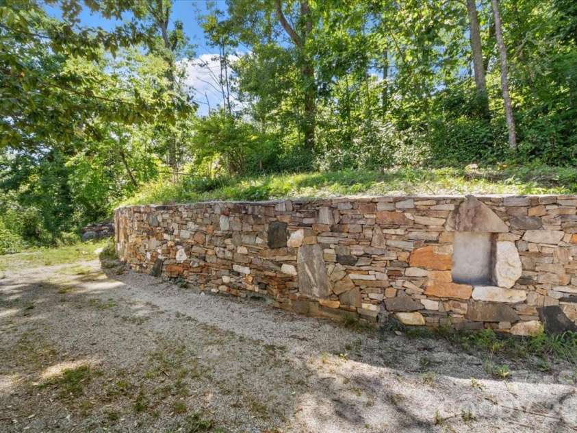 8709 Hwy 226A Highway, Little Switzerland, NC 28749.  MLS# CAR4396070, YatesRealty ID 32146. 