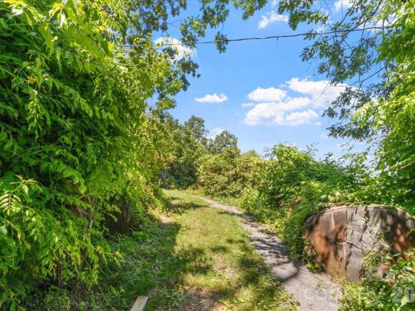8709 Hwy 226A Highway, Little Switzerland, NC 28749.  MLS# CAR4396070, YatesRealty ID 32146. 