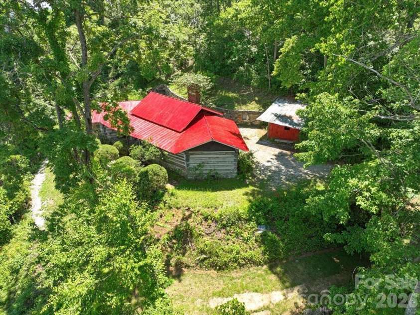 8709 Hwy 226A Highway, Little Switzerland, NC 28749.  MLS# CAR4396070, YatesRealty ID 32146. 