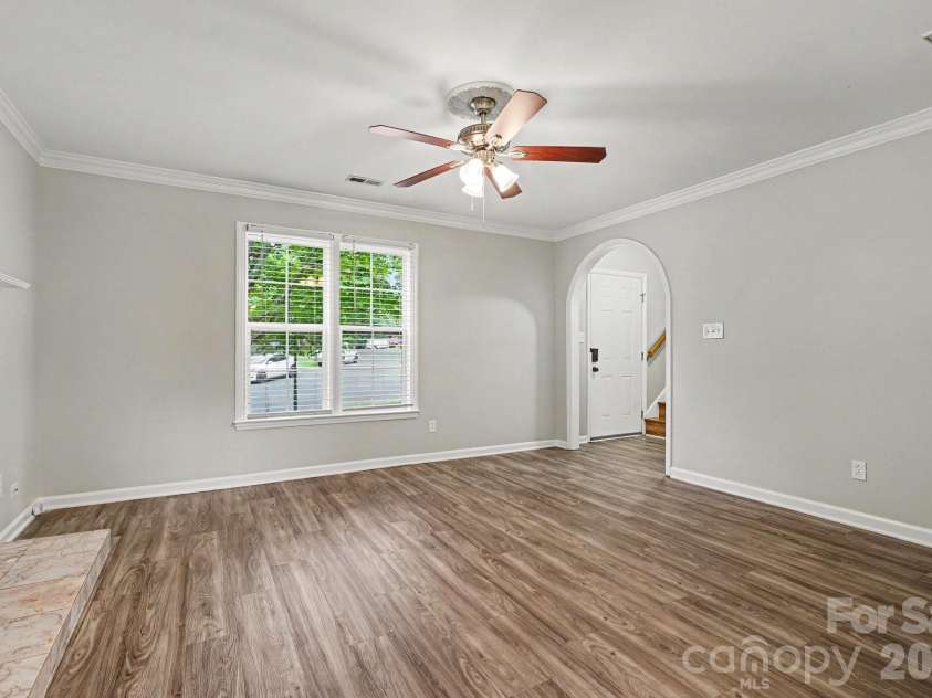 8904 Brown Oak Court, Charlotte, NC 28227.  MLS# CAR4393518, YatesRealty ID 32147. 