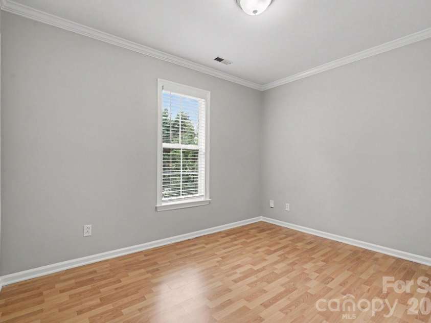 8904 Brown Oak Court, Charlotte, NC 28227.  MLS# CAR4393518, YatesRealty ID 32147. 