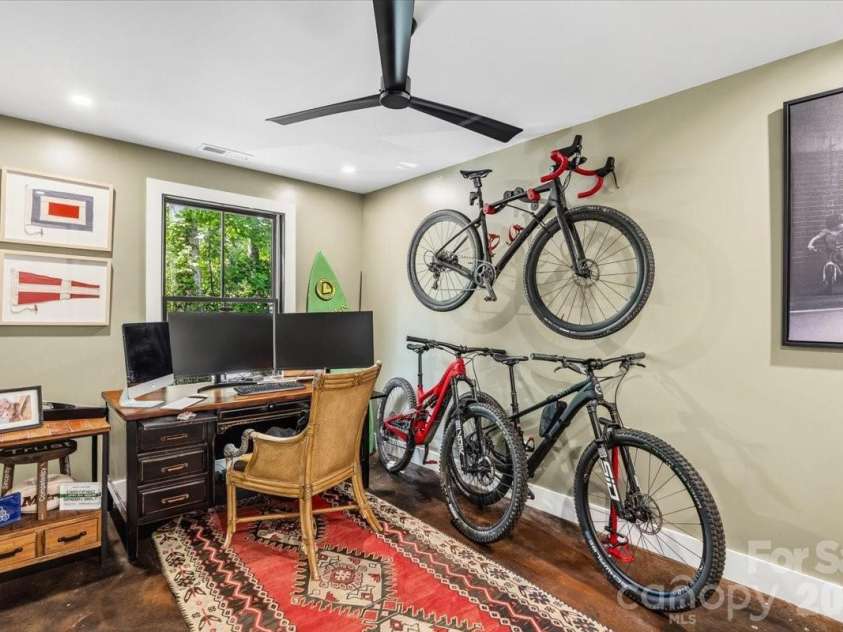 224 Rosenwald Lane, Brevard, NC 28712.  MLS# CAR4393533, YatesRealty ID 32148. 