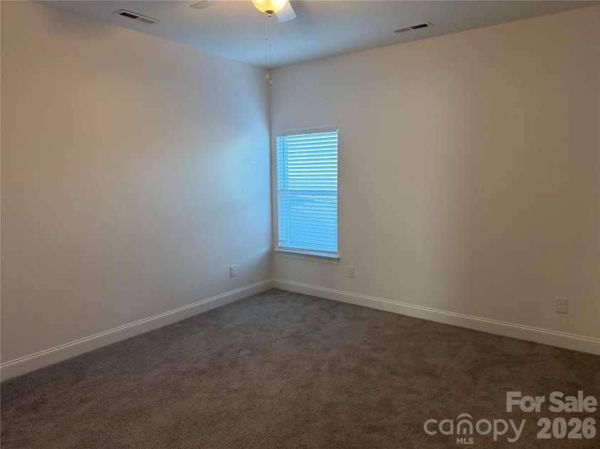 2125 24th Street Lane, Hickory, NC 28602.  MLS# CAR4391527, YatesRealty ID 32149. 