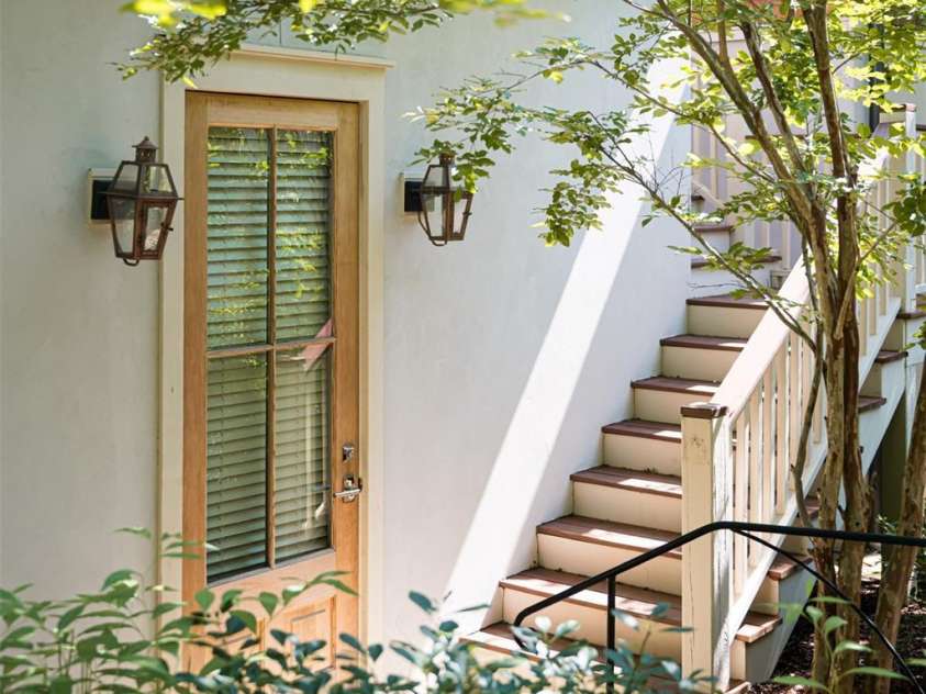 12 Fay Jones Lane, Black Mountain, NC 28711.  MLS# CAR4272405, YatesRealty ID 3215. 