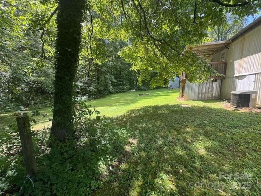 1910 Nc 65 Highway, Walnut Cove, NC 27052.  MLS# CAR4292423, YatesRealty ID 32150. 