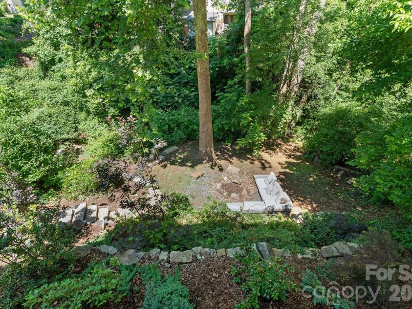 158 Simcoe Street, Asheville, NC 28806.  MLS# CAR4393424, YatesRealty ID 32152. 
