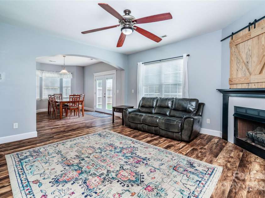 457 Laurel Fork Drive, Fort Mill, SC 29715.  MLS# CAR4288874, YatesRealty ID 32152. 