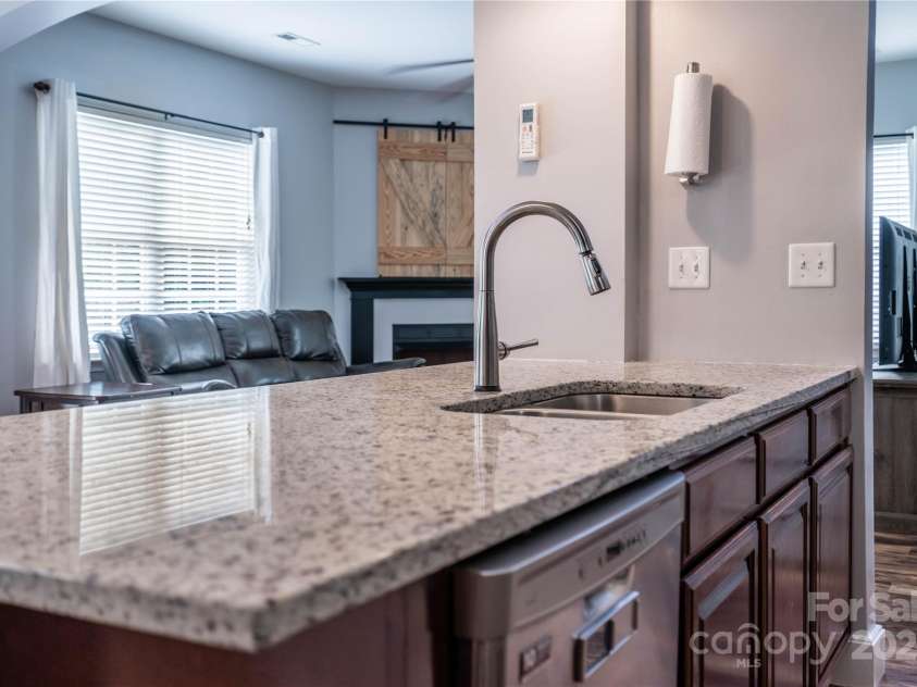 457 Laurel Fork Drive, Fort Mill, SC 29715.  MLS# CAR4288874, YatesRealty ID 32152. 