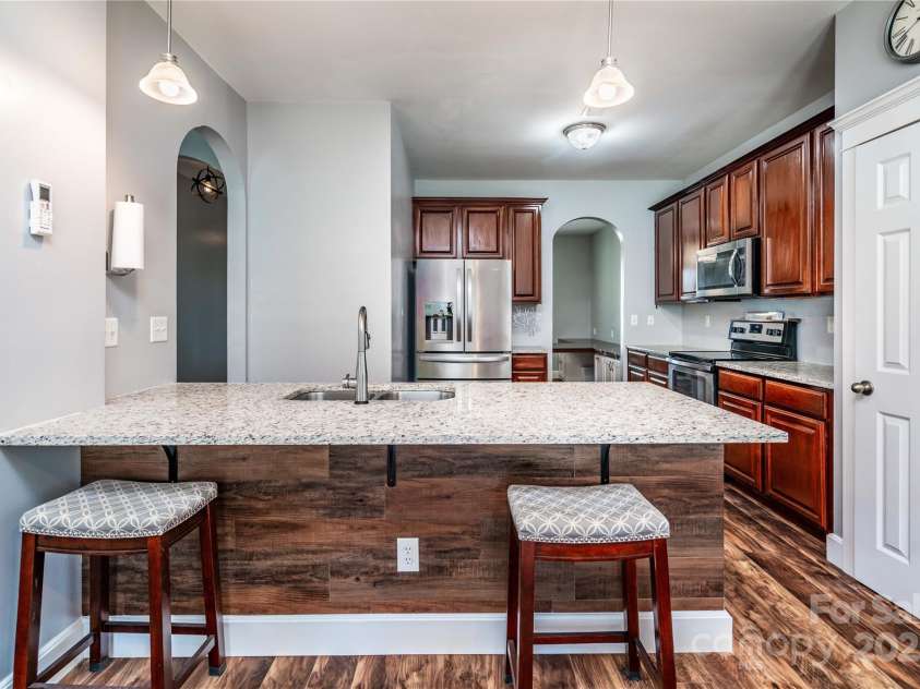 457 Laurel Fork Drive, Fort Mill, SC 29715.  MLS# CAR4288874, YatesRealty ID 32152. 