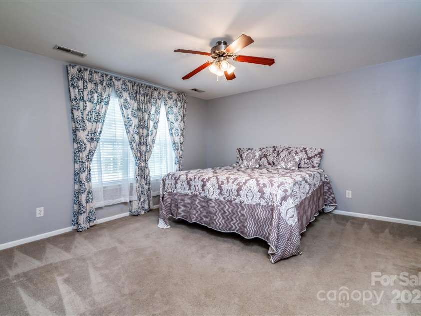 457 Laurel Fork Drive, Fort Mill, SC 29715.  MLS# CAR4288874, YatesRealty ID 32152. 