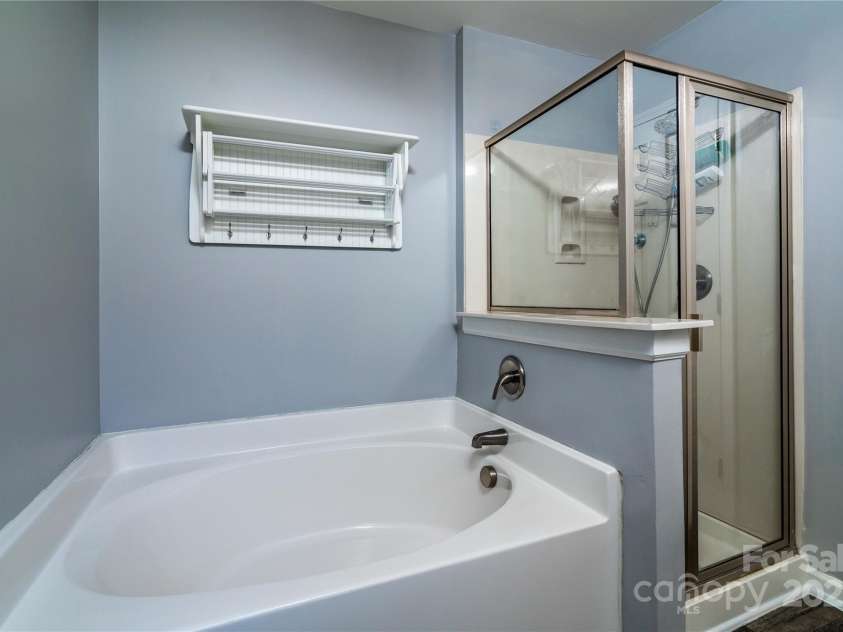 457 Laurel Fork Drive, Fort Mill, SC 29715.  MLS# CAR4288874, YatesRealty ID 32152. 