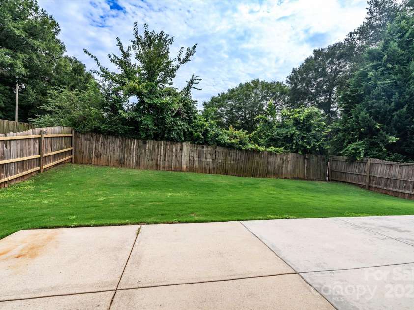 457 Laurel Fork Drive, Fort Mill, SC 29715.  MLS# CAR4288874, YatesRealty ID 32152. 