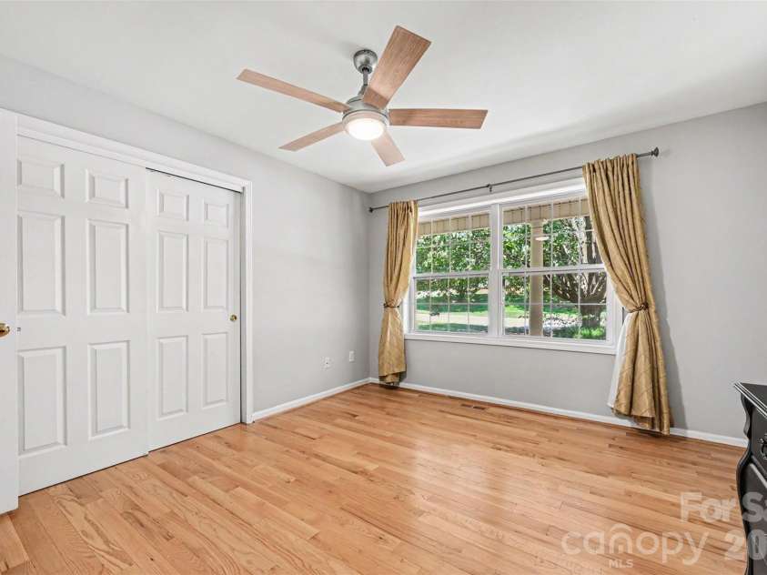 113 Heather Glen Lane, Belmont, NC 28012.  MLS# CAR4389922, YatesRealty ID 32153. Primary Bedroom on Main level