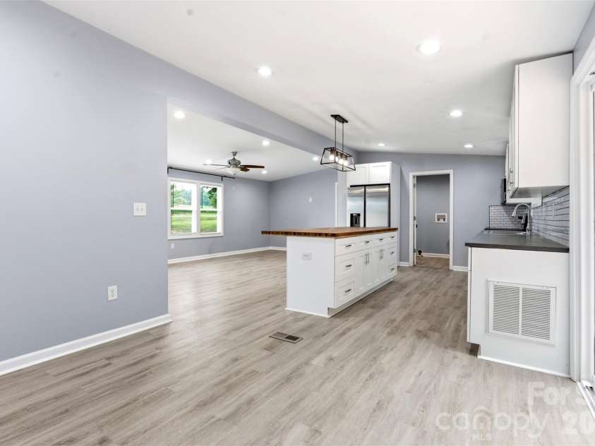 7640 Nc 152 Highway, Mooresville, NC 28115.  MLS# CAR4391524, YatesRealty ID 32154. 