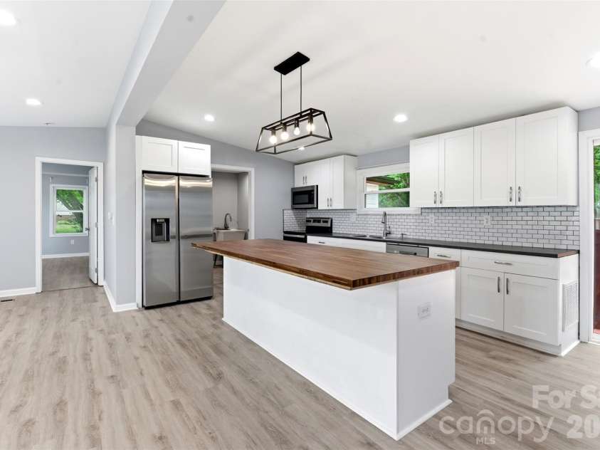 7640 Nc 152 Highway, Mooresville, NC 28115.  MLS# CAR4391524, YatesRealty ID 32154. 