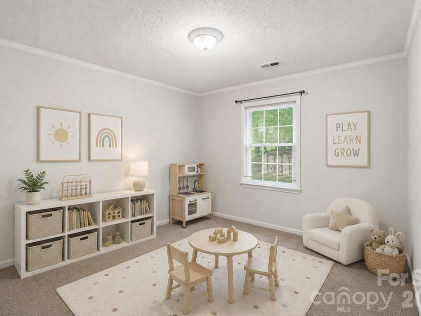 618 Tryon Place, Gastonia, NC 28054.  MLS# CAR4392870, YatesRealty ID 32155. 